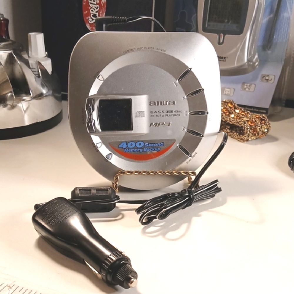 Aiwa XP-Z5C Portable CD Player